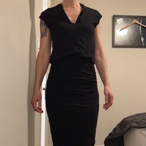 James Perse v-neck midi length dress size small/1